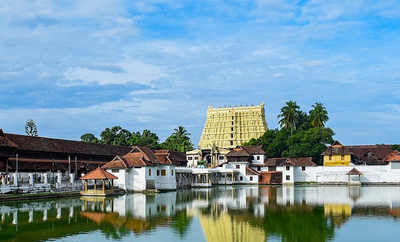 1) തിരുവിതാംകൂര്‍ സ്ഥാപകനായ അനിഴം തിരുനാള്‍ മാര്‍ത്താണ്ഡവര്‍മ്മയുടെ കാലഘട്ടം ഏതാണ്? 1729 മുതല്‍ 1758 2) അനിഴം തിരുനാള്‍ മാര്‍ത്താണ്ഡവര്‍മ്മ ജനിച്ച വര്‍ഷം ഏതാണ് 1706 3) ആധുനിക തിരുവിതാംകൂറിന്റെ സൃഷ്ടാവ് എന്നറിയപ്പെടുന്നത് ആരാണ് അനിഴം തിരുനാള്‍ മാര്‍ത്താണ്ഡവര്‍മ്മ 4) തിരുവിതാംകൂറിലെ അശോകന്‍ എന്നറിയപ്പെടുന്നത് ആരാണ് അനിഴം തിരുനാള്‍ മാര്‍ത്താണ്ഡവര്‍മ്മ 5) നെയ്യാറ്റിന്‍കരയിലെ രാജകുമാരന്‍ എന്നറിയപ്പെടുന്ന തിരുവിതാംകൂര്‍ രാജാവ് ആരാണ് അനിഴം തിരുനാള്‍ മാര്‍ത്താണ്ഡവര്‍മ്മ 6) അനിഴം തിരുനാള്‍ മാര്‍ത്താണ്ഡവര്‍മ്മയുടെ തലസ്ഥാനം എവിടെയായിരുന്നു പത്മനാഭപുരം 7) പത്മനാഭപുരത്തിന്റെ പഴയ പേരെന്താണ് കല്‍ക്കുളം 8) അനിഴം തിരുനാള്‍ മാര്‍ത്താണ്ഡവര്‍മ്മയുടെ വാണിജ്യ തലസ്ഥാനം എവിടെയാണ് മാവേലിക്കര 9) അനിഴം തിരുനാള്‍ മാര്‍ത്താണ്ഡവര്‍മ്മയുടെ വാണിജ്യ മന്ത്രി അറിയപ്പെട്ടിരുന്ന പേരെന്താണ് മുളക് മടിശീലക്കാര്‍ 10) അനിഴം തിരുനാള്‍ മാര്‍ത്താണ്ഡവര്‍മ്മയുടെ റവന്യൂ മന്ത്രി ആരായിരുന്നു മല്ലന്‍ ശങ്കരന്‍, kerala psc ldc exam, kerala psc ldc syllabus based notes, kerala psc lgs syllabus based questions, kerala psc degree level exam syllabus based notes, kerala psc travancore pyqs, kerala psc marthandavarma pyqs, kerala psc thiruvithamkur previous year questions, kerala psc ldc travancore kings , best psc coaching in kozhikode, kerala psc ldc coaching calicut, kerala psc best coaching calicut