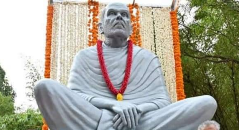 1) ശ്രീനാരായണഗുരു സമാധി സമയത്ത് ധരിച്ചിരുന്ന വസ്ത്രത്തിന്റെ നിറം വെളുപ്പ് 2) ദ്രിബ്രുഗഢ് ഏത് നദിയുടെ തീരത്താണ് ബ്രഹ്മപുത്ര 3) തിരഞ്ഞെടുപ്പ് ദിവസം സാധാരണരീതിയില് പോളിങ് ആരംഭിക്കേണ്ട സമയം രാവിലെ 7 മണി 4) തുഞ്ചത്ത് എഴുത്തച്ഛന്റെ കാലഘട്ടം എപ്പോള് എഡി 1495-1575 5) ദുംബോര് തടാകം ഏത് സംസ്ഥാനത്താണ് ത്രിപുര 6) ഏറ്റവും ഉച്ചത്തില് ശബ്ദമുണ്ടാക്കാന് കഴിയുന്ന ജീവി നീലത്തിമിംഗലം 7) ക്രിക്കറ്റ് പിച്ചിന്റെ വീതി 3.05 മീറ്റര് 8) തൃഷ്ണ വന്യജീവി സങ്കേതം ഏത് സംസ്ഥാനത്ത് ത്രിപുര 9) തച്ചോളി ഒതേനന് ജനിച്ച സ്ഥലം വടകര 10) തദ്ദേശഭാഷയില് മാജ്യാര് എന്നറിയപ്പെടുന്ന രാജ്യമേത് ഹംഗറി