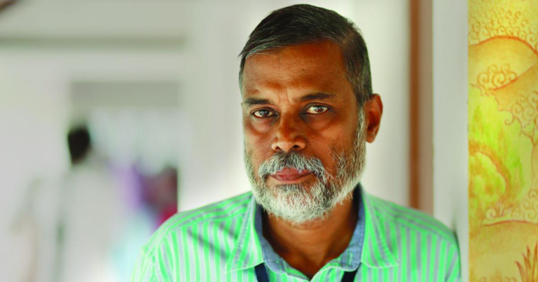 1) 2021-ലെ വയലാര്‍ അവാര്‍ഡ് നേടിയത് ബെന്യാമിന്‍ 2) ബെന്യാമിനെ വയലാര്‍ അവാര്‍ഡിന് അര്‍ഹനാക്കിയ രചന മാന്തളരിലെ ഇരുപത് കമ്മ്യൂണിസ്റ്റ് വര്‍ഷങ്ങള്‍ 3) 2021-ലെ റൈറ്റ് ലൈവ്‌ലിഹുഡ് അവാര്‍ഡ് നേടിയത് ലീഗല്‍ ഇനിഷ്യേറ്റീവ് ഫോര്‍ ഫോറസ്റ്റ് ആന്‍ഡ് എന്‍വയോണ്‍മെന്റ് (ലൈഫ്) 4) ലീഗല്‍ ഇനിഷ്യേറ്റീവ് ഫോര്‍ ഫോറസ്റ്റ് ആന്‍ഡ് എന്‍വയോണ്‍മെന്റിന്റെ സ്ഥാപകന്‍ ഋതിക് ദത്ത 5) ലീഗല്‍ ഇനിഷ്യേറ്റീവ് ഫോര്‍ ഫോറസ്റ്റ് ആന്‍ഡ് എന്‍വയോണ്‍മെന്റ് സ്ഥാപിച്ച വര്‍ഷം 2008 6) 2021-ലെ സമാധാന നൊബേല്‍ സമ്മാനത്തിന് അര്‍ഹരായത് മരിയ റെസ്സ(ഫിലിപ്പീന്‍സ്), ദിമിത്രി മുറദോവ് (റഷ്യ) 7) 2021-ലെ സാഹിത്യ നൊബേല്‍ സമ്മാനം നേടിയത് അബ്ദുള്‍ റസാഖ് ഗുര്‍ണ 8) സാഹിത്യ നൊബേല്‍ നേടിയ അബ്ദുള്‍ റസാഖ് ഗുര്‍ണ ജനിച്ച രാജ്യം താന്‍സാനിയ 9) സാഹിത്യ നൊബേല്‍ നേടിയ അബ്ദുള്‍ റസാഖ് ഗുര്‍ണ കുടിയേറിയ രാജ്യം യുണൈറ്റഡ് കിങ്ഡം 10) 2021-ലെ രസതന്ത്ര നൊബേലിന് അര്‍ഹരായത് ബെഞ്ചമിന്‍ ലിസ്റ്റ്, ഡേവിഡ് മാക്മില്ലന്‍ 11) ഏറ്റവും കൂടുതല്‍ തവണ ബലോണ്‍ ഡി ഓര്‍ പുരസ്‌കാരം നേടിയത് ലയണല്‍ മെസ്സി 12) 2021-ലെ ഭൗതിക ശാസ്ത്ര നൊബേല്‍ സമ്മാനം നേടിയത് ക്ലോസ്സ് ഹാസ്സല്‍മാന്‍ (ജര്‍മ്മനി), സ്യുകുറോ മനാബേ (ജപ്പാന്‍), ജോര്‍ജിയോ പരീസി (ഇറ്റലി) 13) 2021-ലെ ചാവറ സംസ്‌കൃതി അവാര്‍ഡ് നേടിയത് എം കെ സാനു 14) 2021-ലെ വൈദ്യശാസ്ത്ര നൊബേല്‍ സമ്മാനത്തിന് അര്‍ഹരായത് ഡേവിഡ് ജൂലിയസ്, ആഡം പടപോഷ്യന്‍ (ഇരുവരും അമേരിക്കക്കാര്‍) 15) 2021-ലെ ജെസിബി പുരസ്‌കാരം നേടിയ മലയാളി എം മുകുന്ദന്‍ 16) എം മുകുന്ദന് ജെസിബി പുരസ്‌കാരം നേടി കൊടുത്ത നോവല്‍ ഏതാണ് ഡല്‍ഹി എ സോളിലോക്കി 17) ആദ്യത്തെ ഫുട്‌ബോള്‍ രത്‌ന പുരസ്‌കാരം നേടിയത് സുനില്‍ ഛേത്രി 18) സി വി ശ്രീരാമന്‍ സ്മൃതി പുരസ്‌കാരത്തിന് അര്‍ഹമായ ആരാന്‍ എന്ന ചെറുകഥാ സമാഹാരം രചിച്ചത് കെ എന്‍ പ്രശാന്ത് 19) രാജ്യത്തെ ഏറ്റവും മികച്ച നഴ്‌സിനുള്ള കേന്ദ്ര സര്‍ക്കാരിന്റെ നൈറ്റിംഗേല്‍ അവാര്‍ഡ് ലഭിച്ചത് പി ഗീത 20) മികച്ച പരമ്പര, സംവിധായകന്‍, നടന്‍, നടി, രചന എന്നിവയ്ക്കുള്ള 2021-ലെ എമ്മി പുരസ്‌കാരം നേടിയ പരമ്പര ദി ക്രൗണ്‍ 21) വിദ്യാഭ്യാസ ഗവേഷണത്തിനുള്ള 2021-ലെ യിദാന്‍ സമ്മാനം നേടിയ ഇന്ത്യക്കാരി രുക്മിണി ബാനര്‍ജി 22) ഡോ ചന്ദ്രശേഖര കമ്പാര്‍ രചിച്ച ശിഖരസൂര്യ എന്ന കന്നഡ നോവലിന്റെ മലയാള പരിഭാഷയിലൂടെ 2020- െവിവര്‍ത്തനത്തിനുള്ള കേന്ദ്ര സാഹിത്യ അക്കാദമി പുരസ്‌കാരം നേടിയത് സുധാകരന്‍ രാമന്തളി 23) 2021-ല്‍ ശാന്തിസ്വരൂപ് ഭട്‌നഗര്‍ അവാര്‍ഡ് നേടിയ മലയാളി ജീമോന്‍ പന്യാംമാക്കല്‍ 24) 2019-ലെ ഫ്‌ളോറന്‍സ് നൈറ്റിംഗേല്‍ അവാര്‍ഡ് നേടിയ മലയാളി വനിത ലിനി പുതുശേരി 25) 2020-ലെ മലയാറ്റൂര്‍ അവാര്‍ഡ് നേടിയ ഹൃദയരാഗങ്ങള്‍ ആരുടെ രചനയാണ് ജോര്‍ജ് ഓണക്കൂര്‍ 26) ഓസ്‌ട്രേലിയയുടെ പരമോന്നത ബഹുമതിയായ ഓര്‍ഡര്‍ ഓഫ് ഓസ്‌ട്രേലിയ ലഭിച്ച ഇന്ത്യന്‍ സംരംഭക കിരണ്‍ മജൂംദാര്‍ 27) 2021-ലെ വി ടി സ്മാരക ട്രസ്റ്റിന്റെ പുരസ്‌കാരത്തിന് അര്‍ഹനായത് ടി ഡി രാമകൃഷ്ണന്‍ 28) കേന്ദ്ര പഞ്ചായത്തീരാജ് മന്ത്രാലയത്തിന്റെ ഇ-പഞ്ചായത്ത് പുരസ്‌കാര്‍-2020 ലഭിച്ച സംസ്ഥാനം ഹിമാചല്‍പ്രദേശ് 29) 2021-ല്‍ കേന്ദ്ര സാഹിത്യ അക്കാദമി ഫെല്ലോഷിപ്പിന് അര്‍ഹയായ മലയാള സാഹിത്യകാരി എം ലീലാവതി 30) മികച്ച സിനിമയ്ക്കുള്ള 2020-ലെ ഫിലിം ക്രിട്ടിക്‌സ് അവാര്‍ഡിന് അര്‍ഹമായത് ദി ഗ്രേറ്റ് ഇന്ത്യന്‍ കിച്ചന്‍ (സംവിധായകന്‍- ജിയോ ബേബി) 31) മികച്ച സംവിധായകനുള്ള 2020-ലെ ഫിലിംക്രിട്ടിക്‌സ് പുരസ്‌കാരം നേടിയത്- സിദ്ധാര്‍ത്ഥ് ശിവ